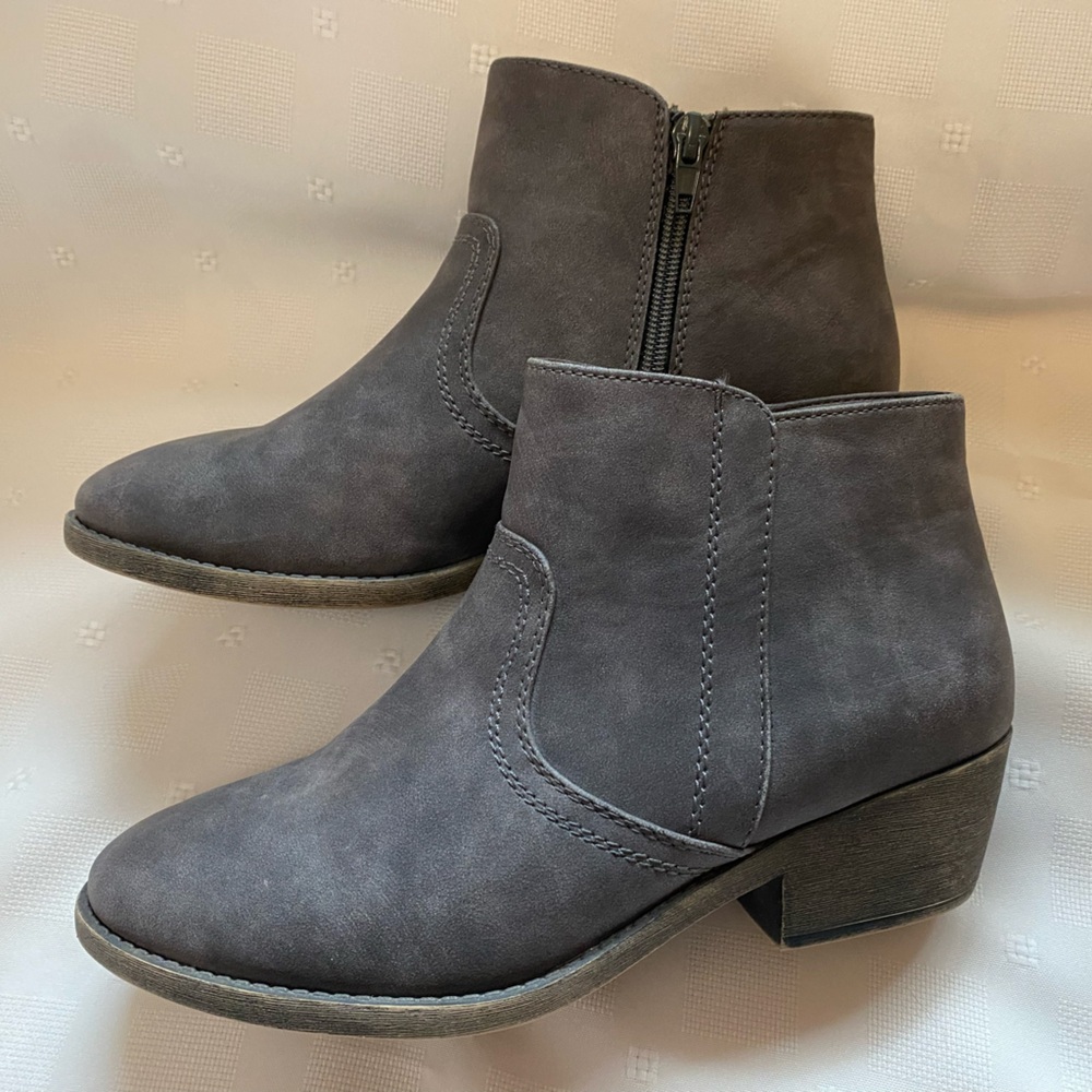 Maurices Abigail Ankle Booties- grey